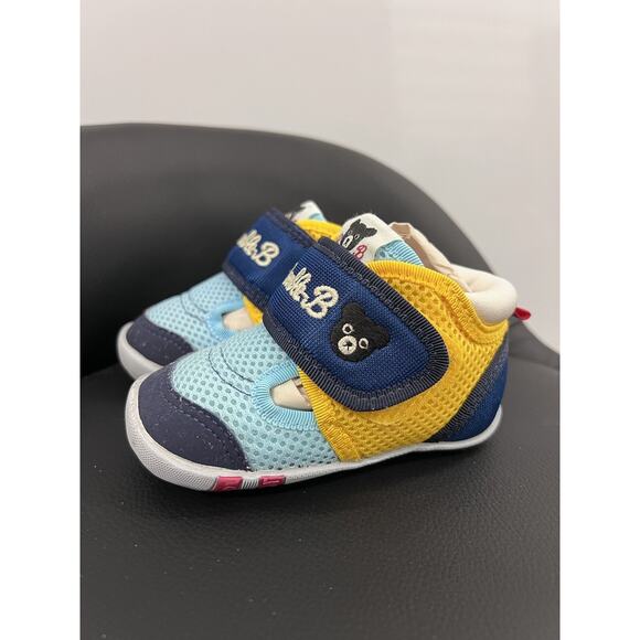 MIKI HOUSE FIRST SHOES for Baby, Supporting &Protecting First Steps. JAPAN - Picture 3 of 16